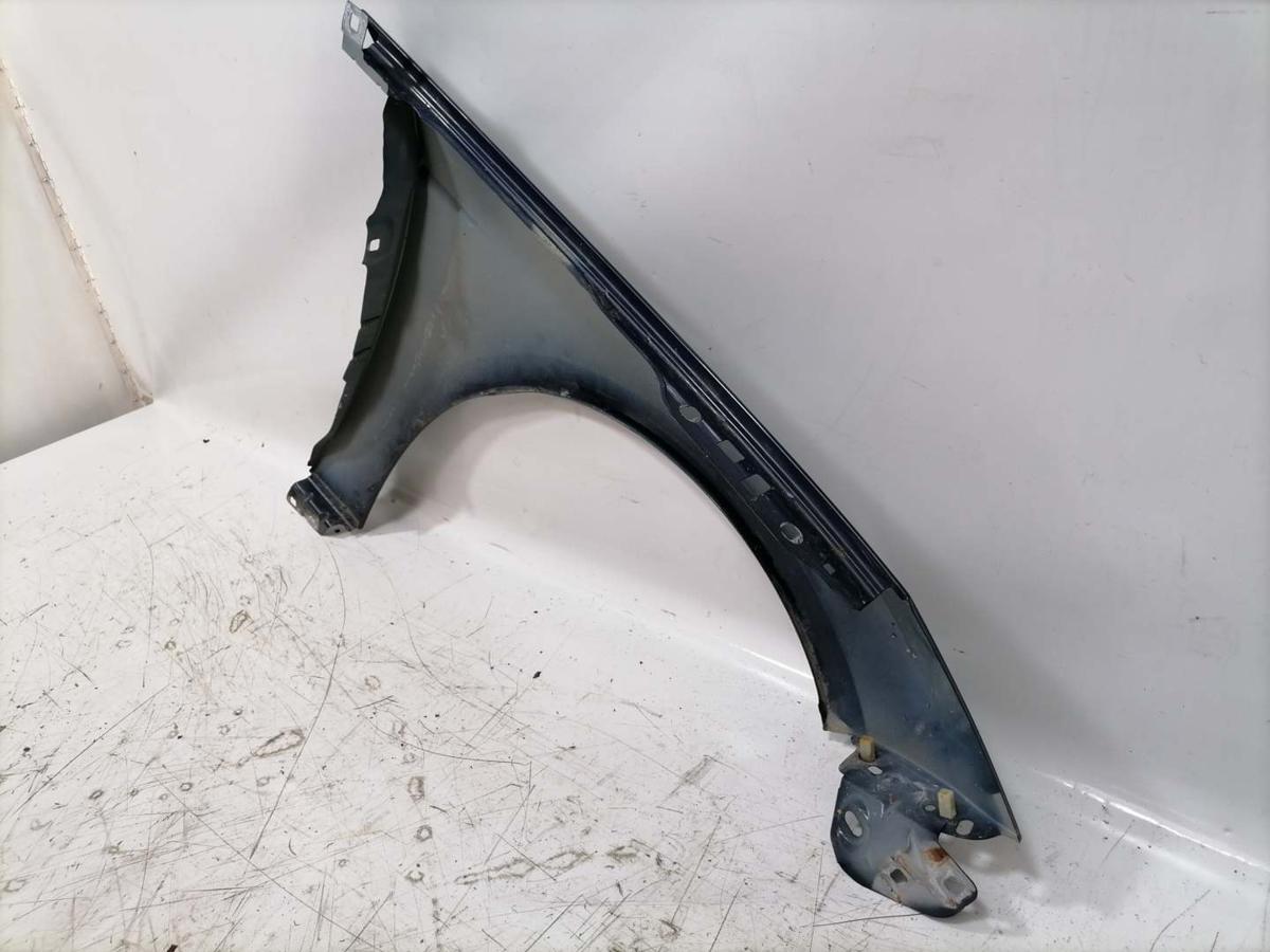 Ford Focus 3 original Kotfl&uuml;gel vorn links Blazer Blau Facelift Bj.2018